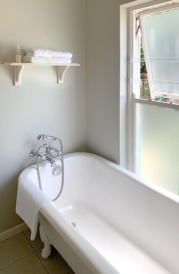 Coral Tree Colony Bed & Breakfast 사우스브룸 외부 사진